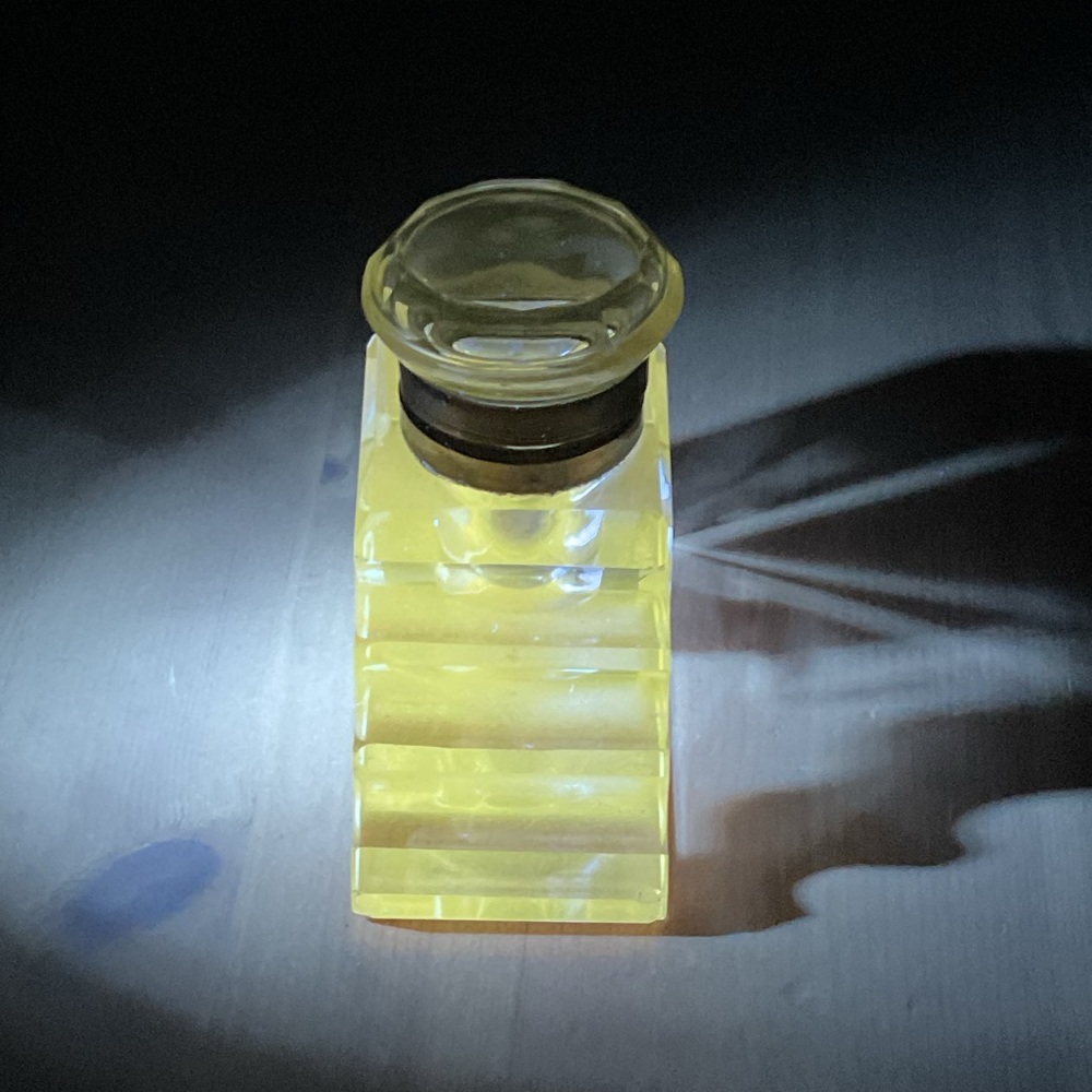 ANTIQUE LEAD CRYSTAL INKWELL PEN HOLDER GLOWY URANIUM VINTAGE VICTORIAN DECO - Picture 10 of 10